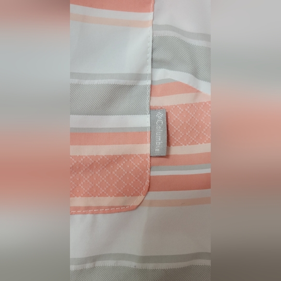 Women's Columbia  Striped Shirt button-down  Peach and White Size Medium - Picture 3 of 7